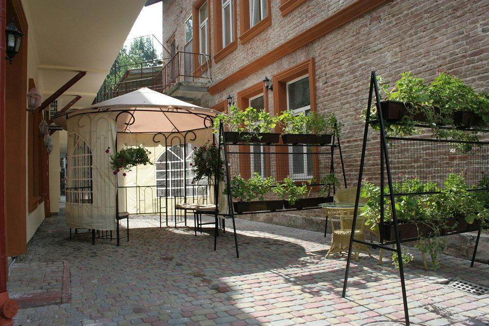 Hotel Leotel Lemberg Exterior foto